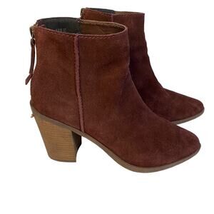 BP Womens Sz 7.5  Burgundy Suede Zip Heeled Ankle Boots